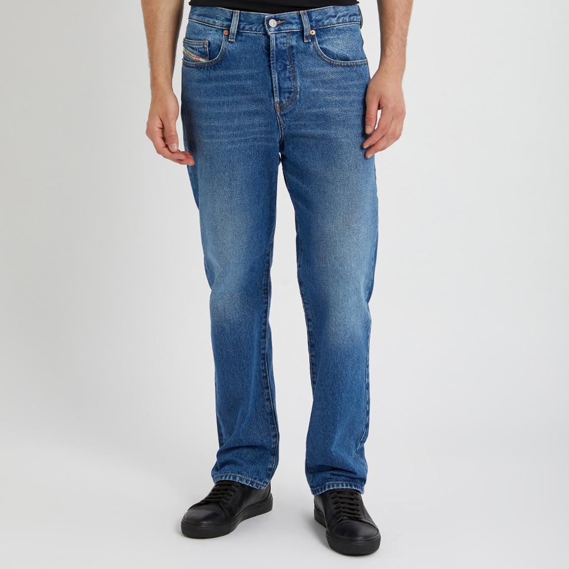 Jean Droit Stretch Bleu Moyen D-Viker main product photo
