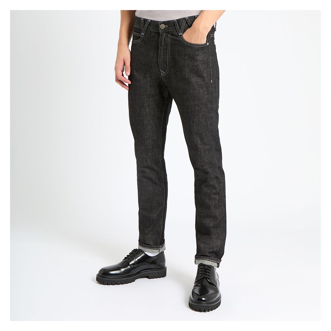 Jean Classique Noir Délavé main product photo