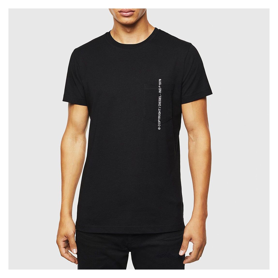T-Shirt noir à poche poitrine Rubin main product photo