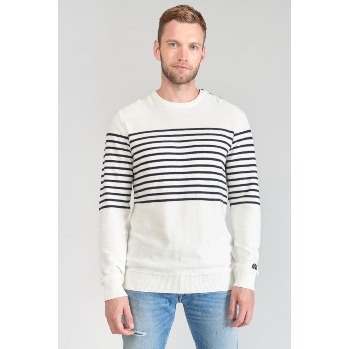 Pull Loral main product photo