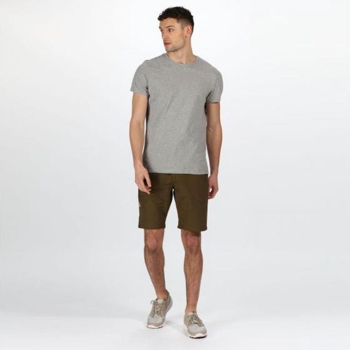 Short Delgado Vert Kaki main product photo