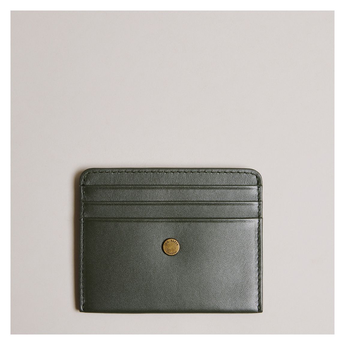 Porte-cartes en cuir Hace Trunk Lock vert foncé main product photo