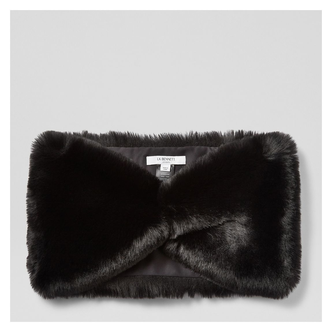 Foulard en fausse fourrure Kehlani noir main product photo