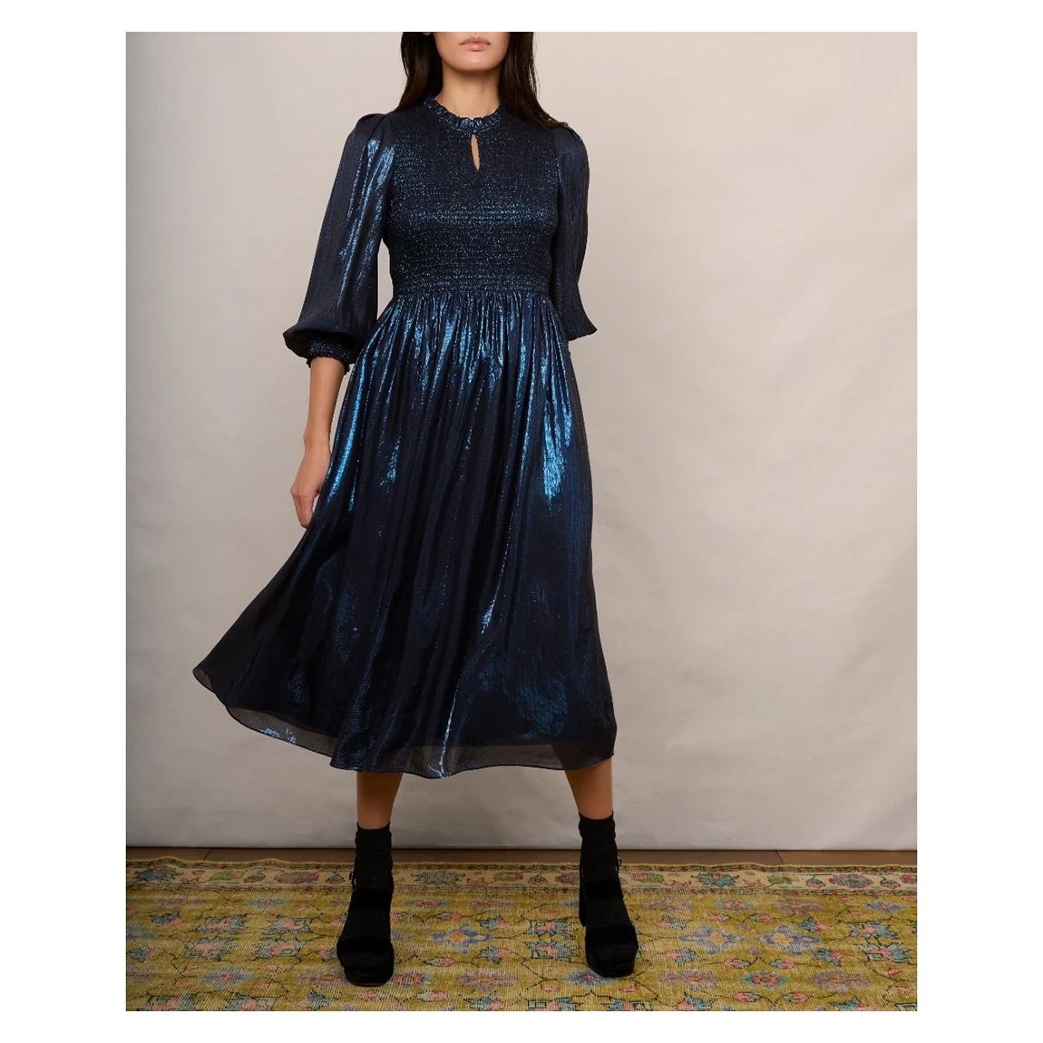 Robe En Soie Mélangée Bleu Ari main product photo
