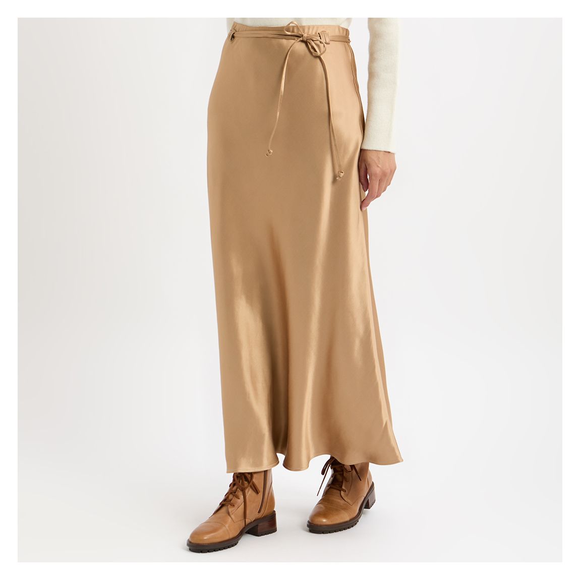 Jupe-Culotte En Satin Osseux main product photo