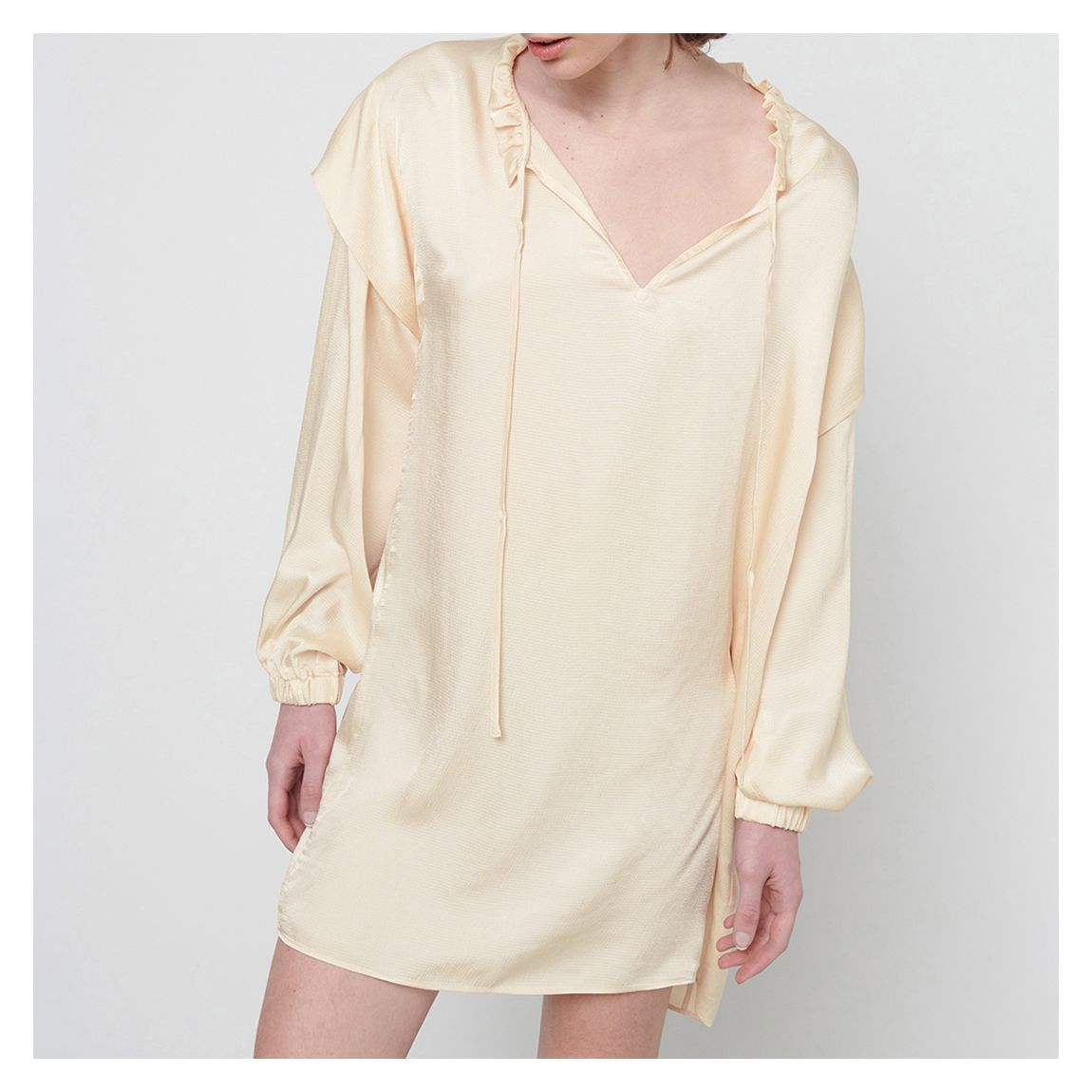 Robe Crème Gintown main product photo