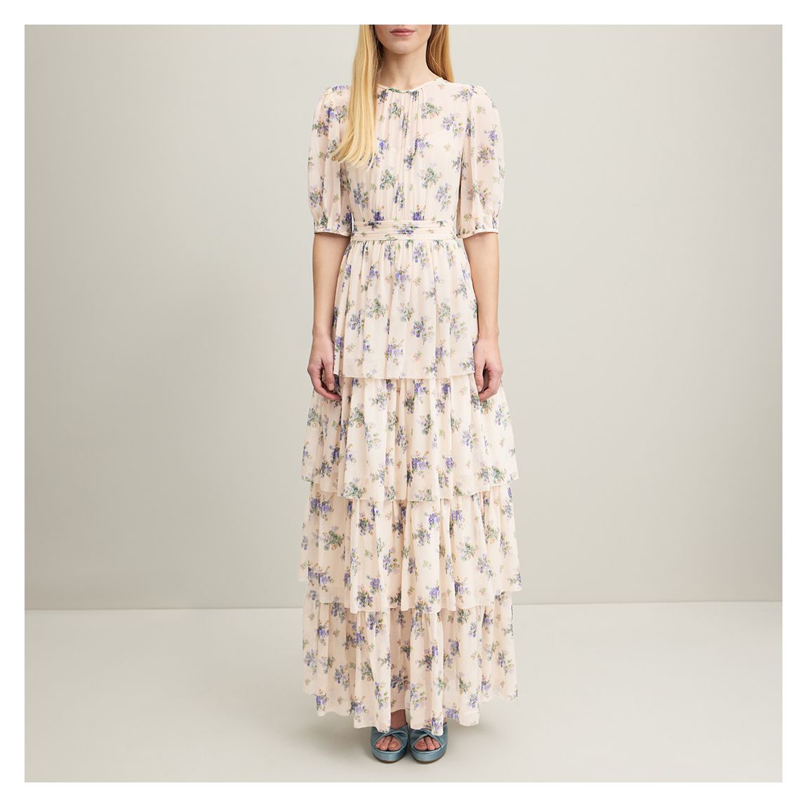 Robe Bouvier En Soie Florale main product photo