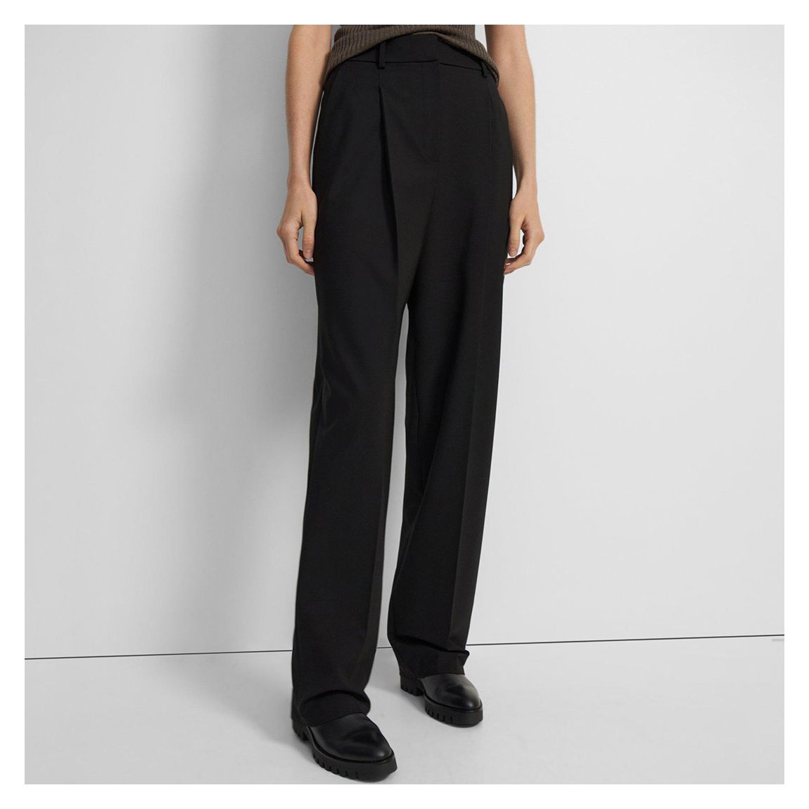 Pantalon Noir Treeca En Laine Mélangée Extensible main product photo