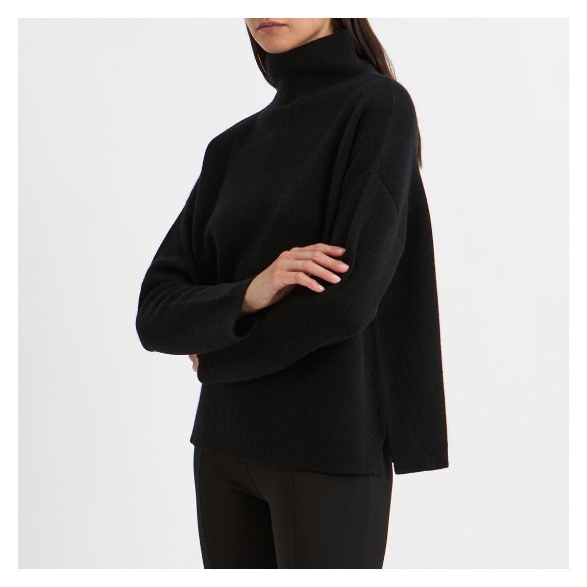 Pull À Col Cheminée En Cachemire Noir main product photo