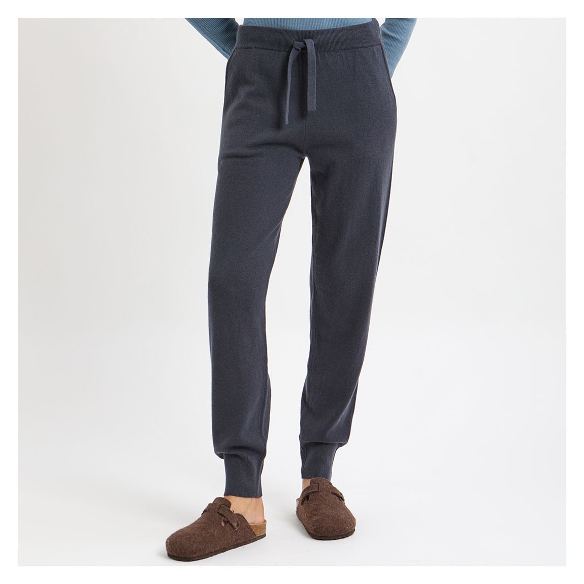 Pantalon De Jogging À Revers En Cachemire Ardoise main product photo