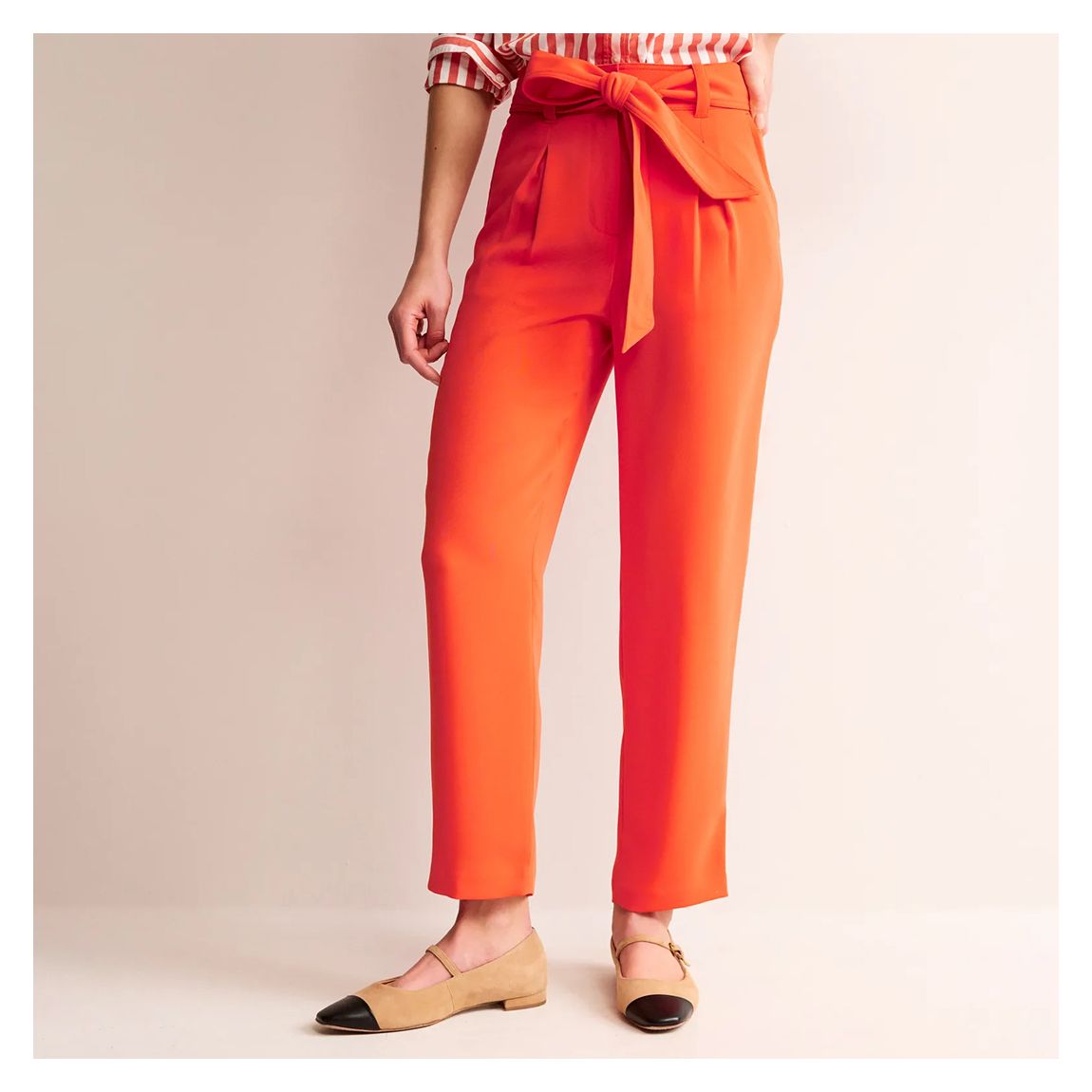 Pantalon Fuselé Orange main product photo