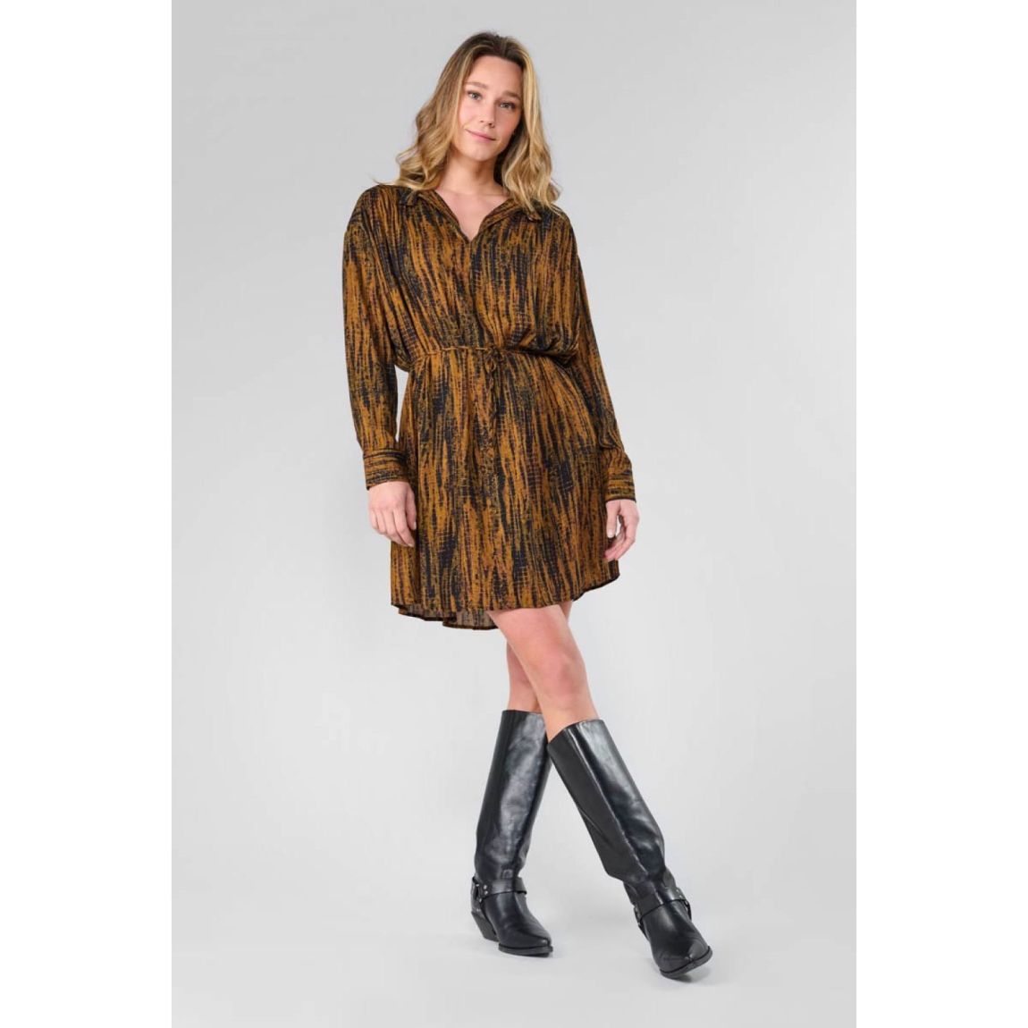 Robe Droite Roy main product photo