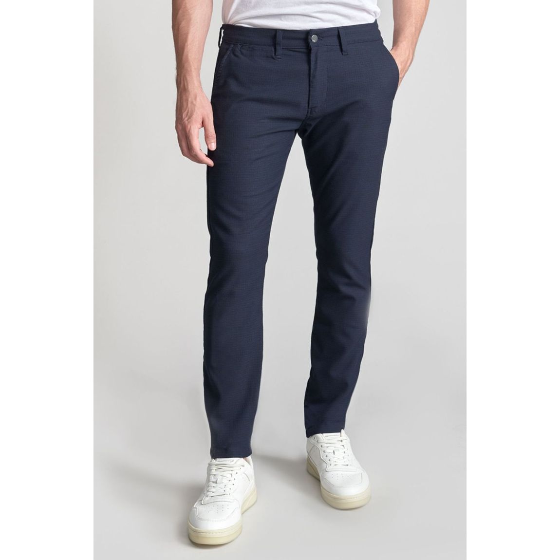 Pantalon Droite Nicosie main product photo