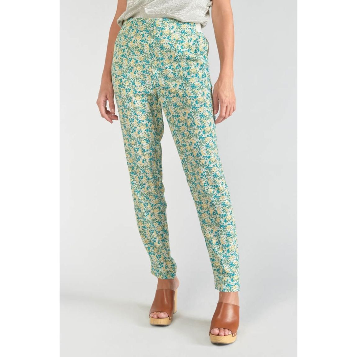 Pantalon Carotte Rani main product photo