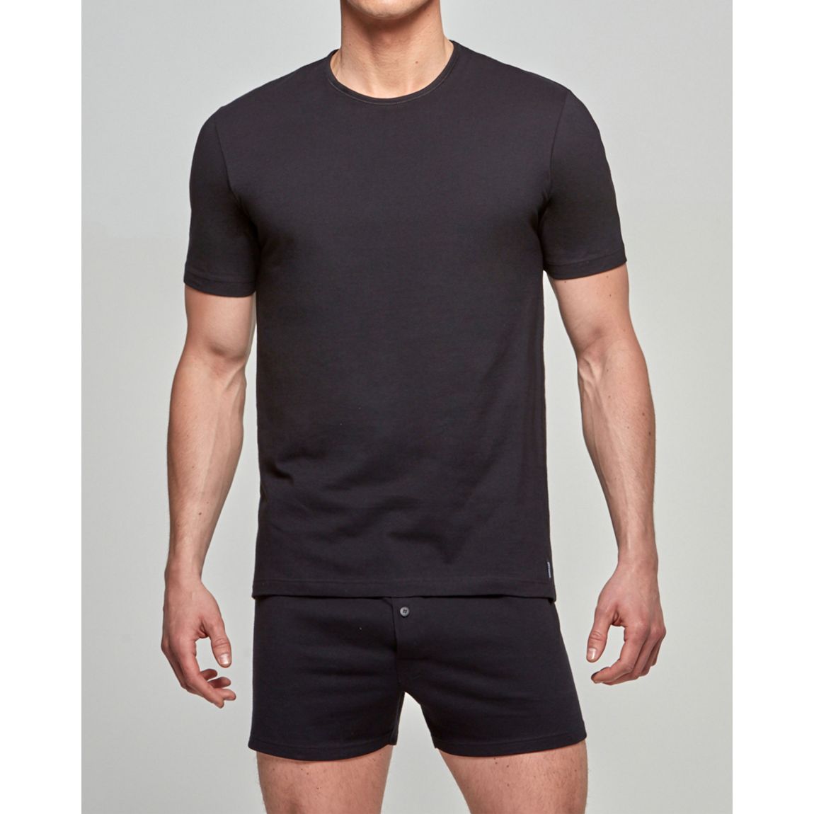 T-shirt en coton manches courtes main product photo