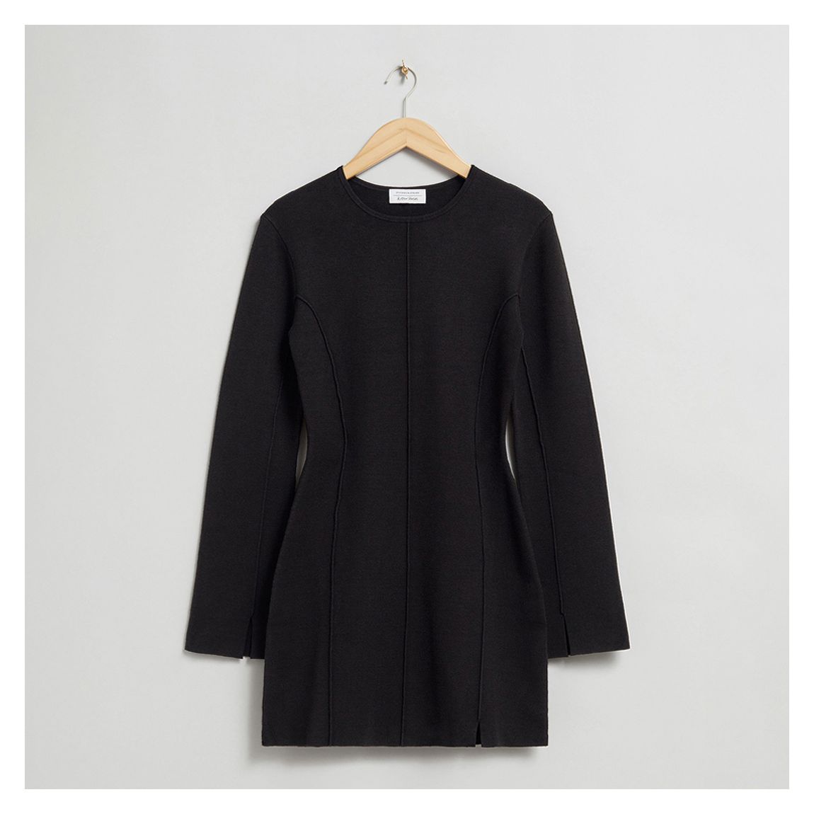 Mini Robe Slim À Panneaux Noirs main product photo