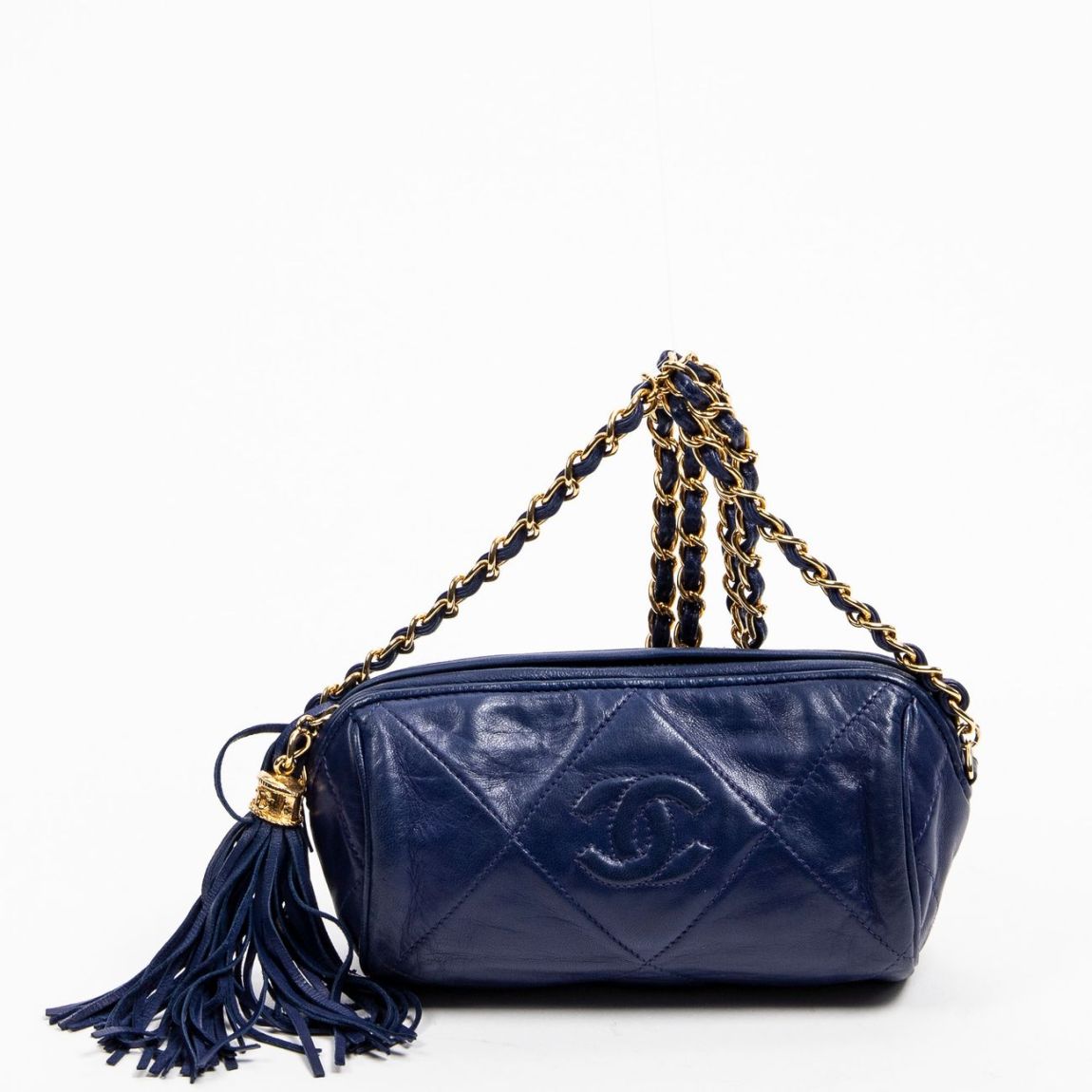 Chanel CC Tassel Barrel Bag en Bleu main product photo