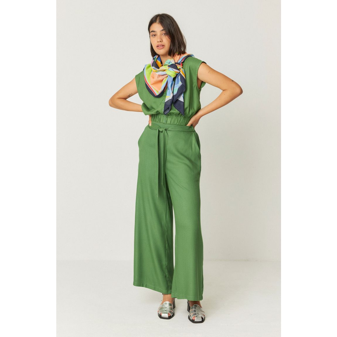 Pantalon Palazzo modèle Dona main product photo
