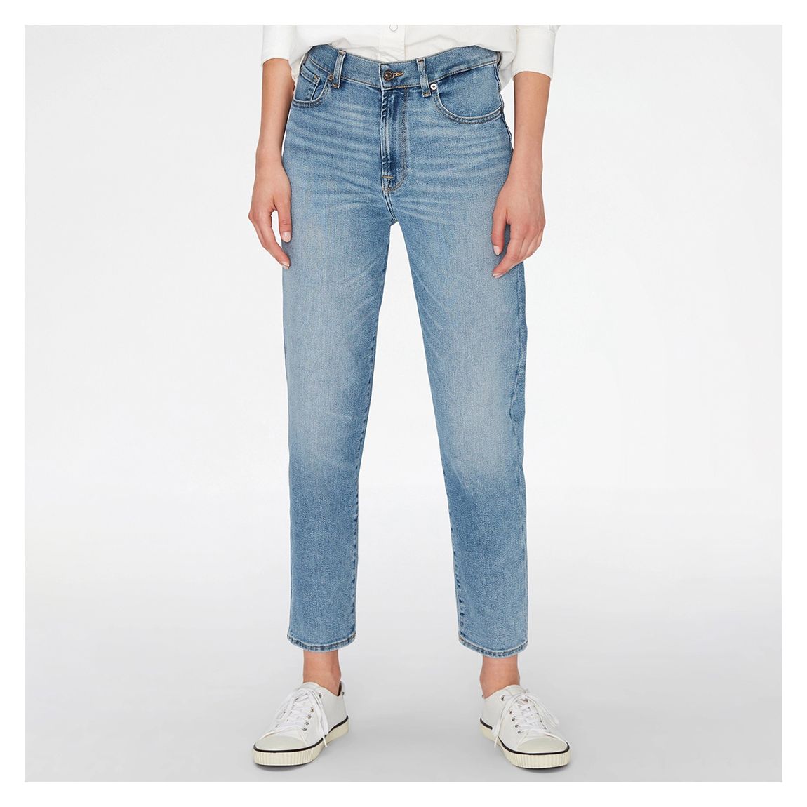 Jean Stretch Cropped Malia Light Wash main product photo