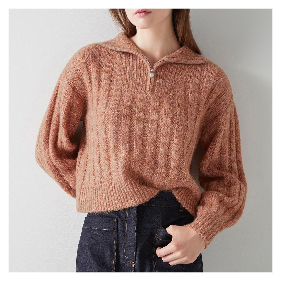 Pull demi-fermé Pernille rose poudré main product photo