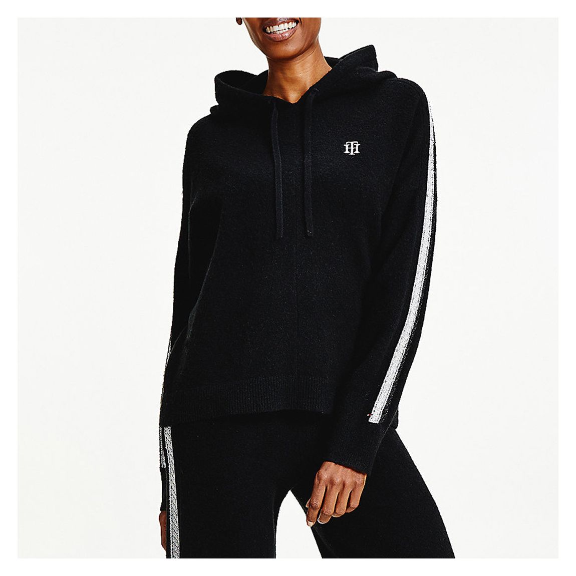 Sweat à capuche en coton noir à coupe décontractée main product photo