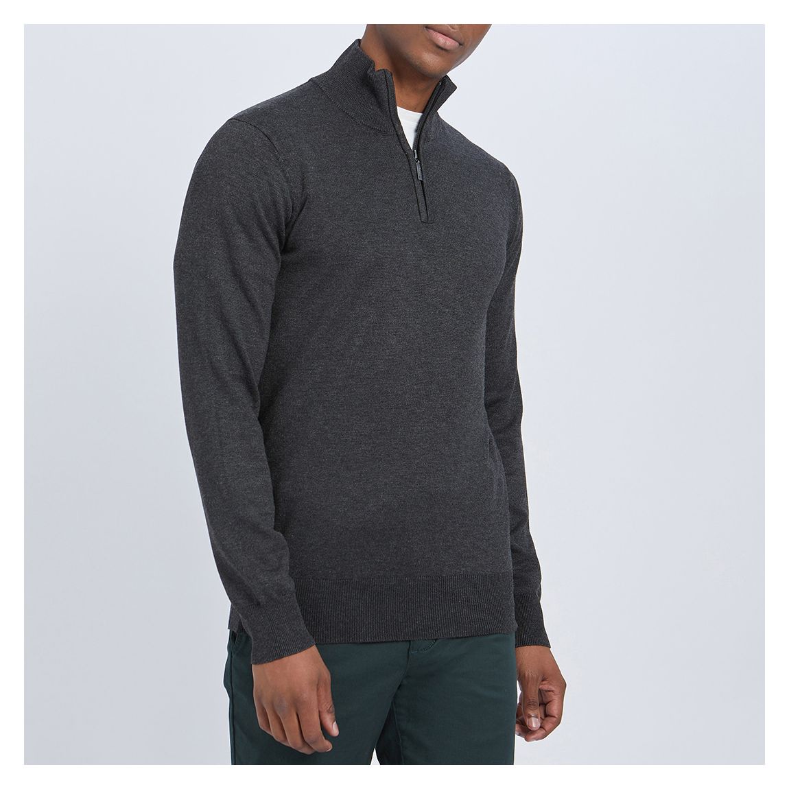 Pull-Over À Fermeture Éclair Quart De Cercle En Charbon De Bois main product photo